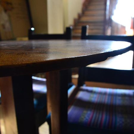 El Cafecito Hostel Куенка Екстер'єр фото
