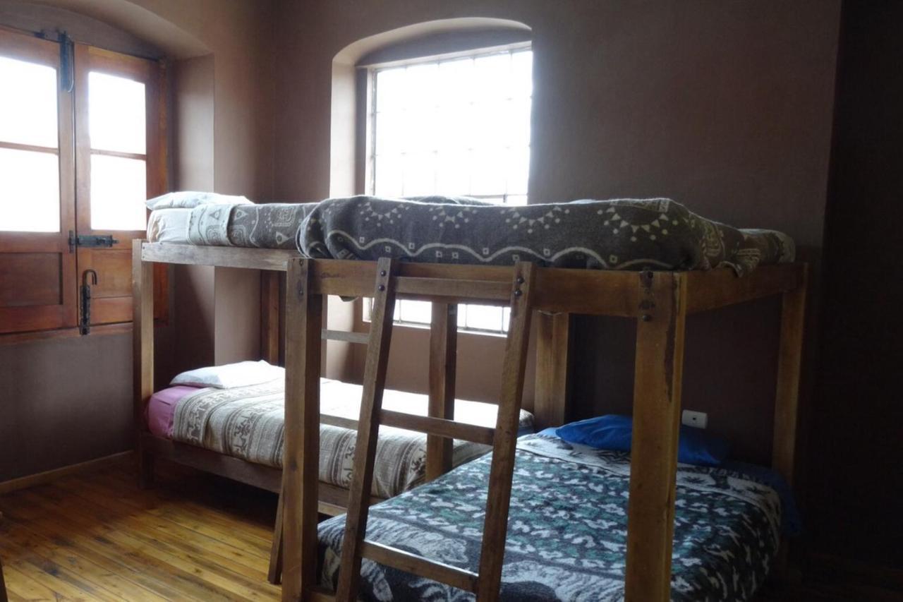 El Cafecito Hostel Куенка Екстер'єр фото